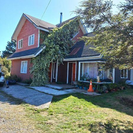 Cabanas Y Hostal Tepual Puerto Montt Exterior photo